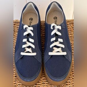 Timberland Navy Blue Canvas Sneakers with White Laces and Brown Soles